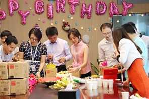 We are family，有你更精彩丨華耀城集團(tuán)5-6月員工生日會圓滿落幕